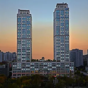 3* Hotel Brown